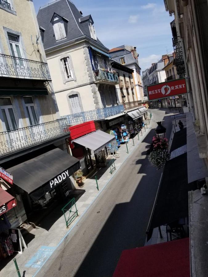 Superbe T3 Avec Parking Et Terrasse En Plein Centre-Ville Lourdes Buitenkant foto